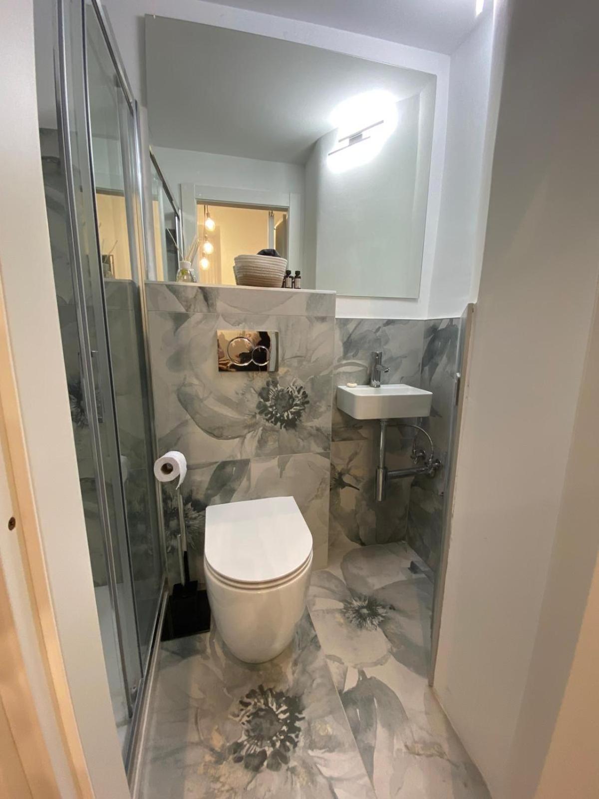 Il Re Apartment Turin Bagian luar foto