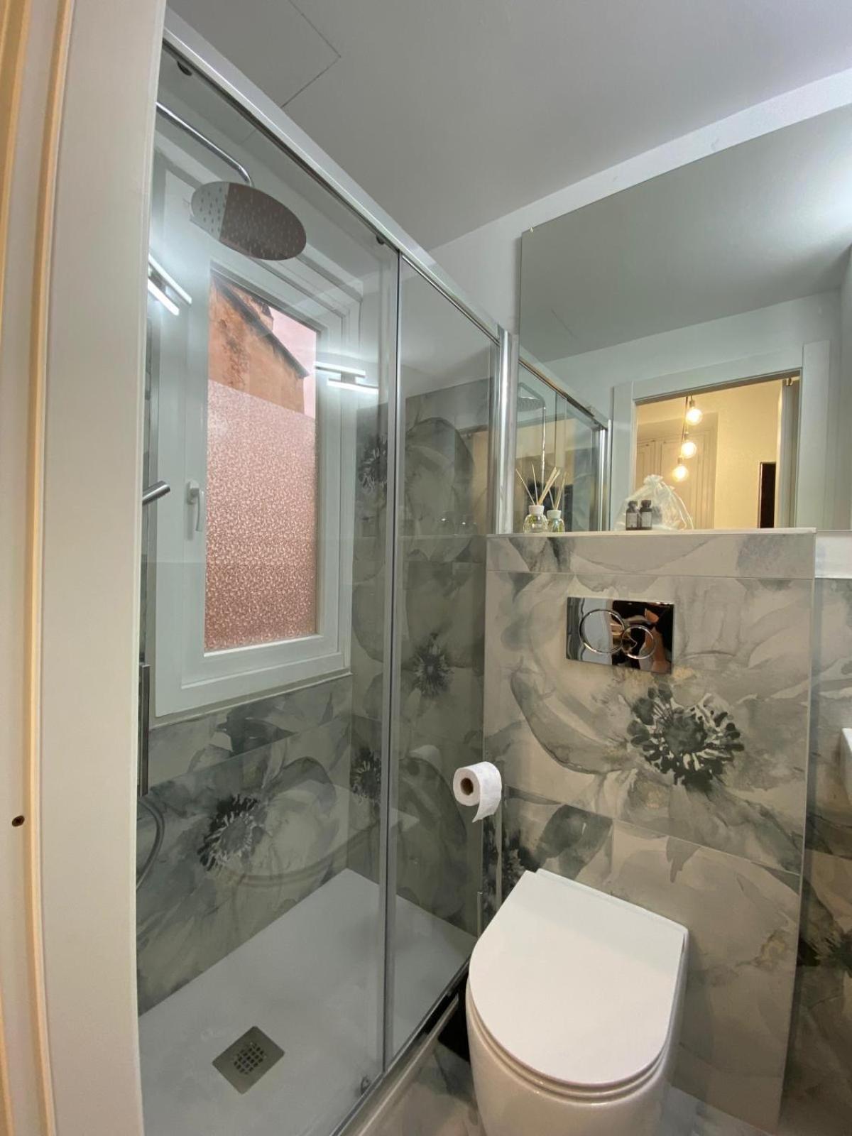 Il Re Apartment Turin Bagian luar foto